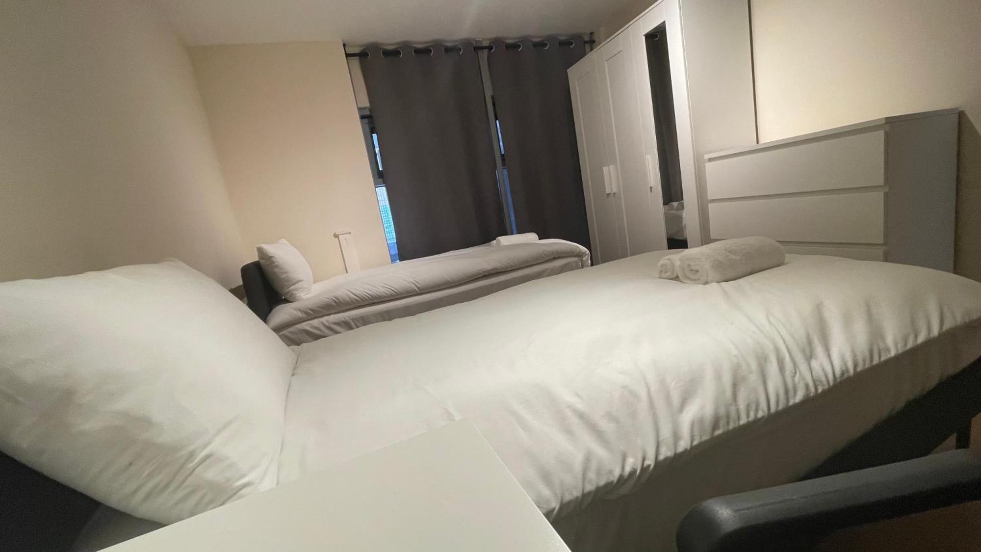 4- Bedroom , 1 Living Flat Near Emirates Stadium Apartamento